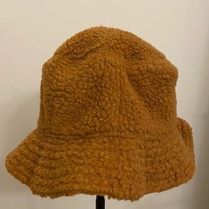 Sherpa Bucket Hat